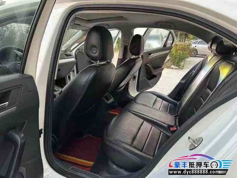 18年大众凌渡轿车抵押车出售