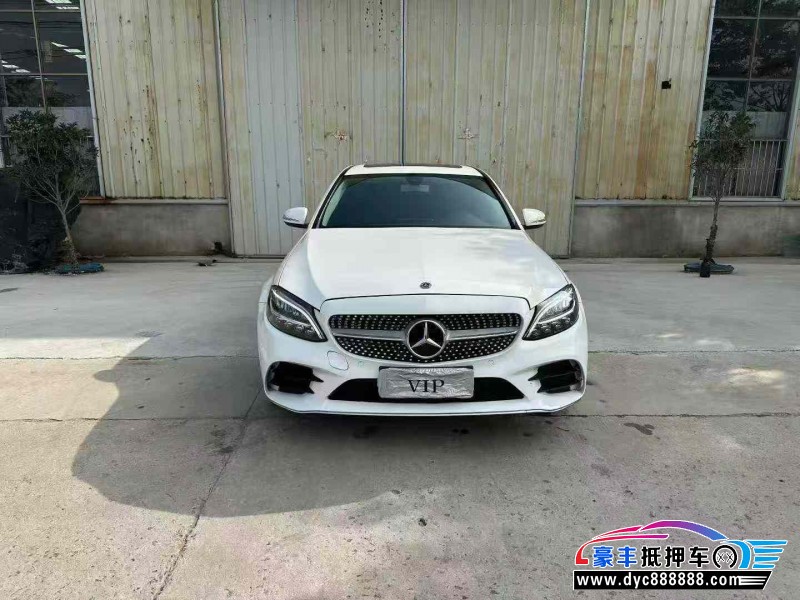 抵押车出售19年奔驰C轿车