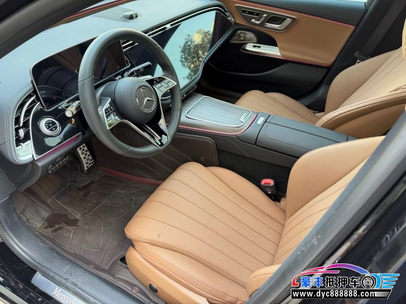 25年奔驰E轿车抵押车出售