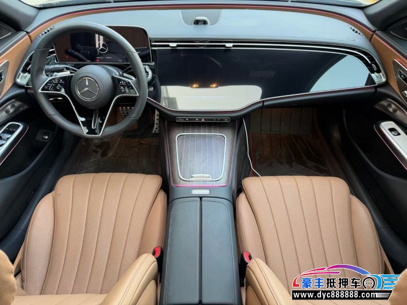 25年奔驰E轿车抵押车出售