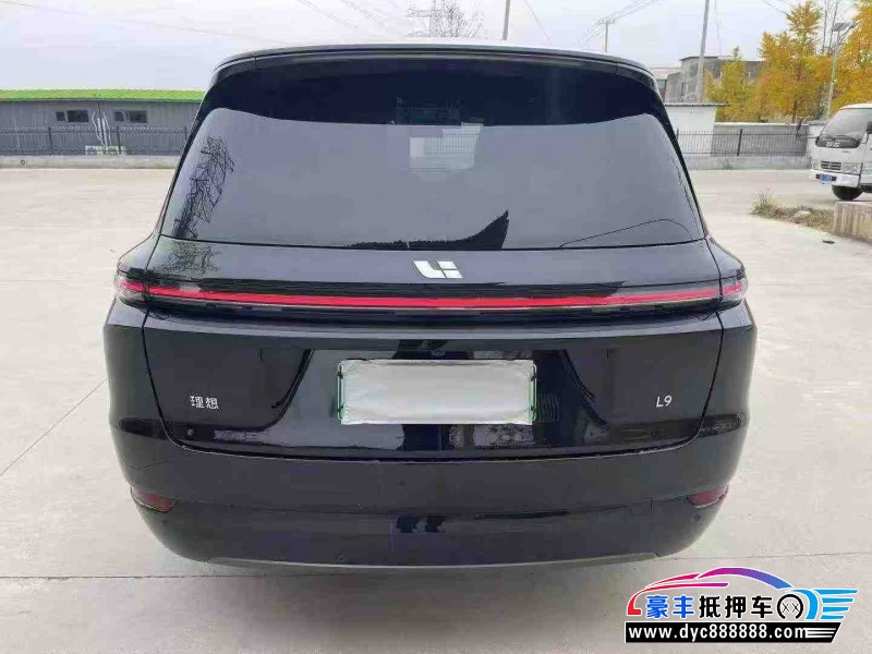 24年理想L9轿车抵押车出售