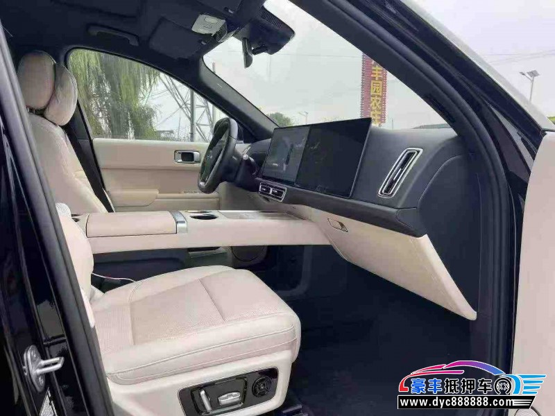 24年理想L9轿车抵押车出售