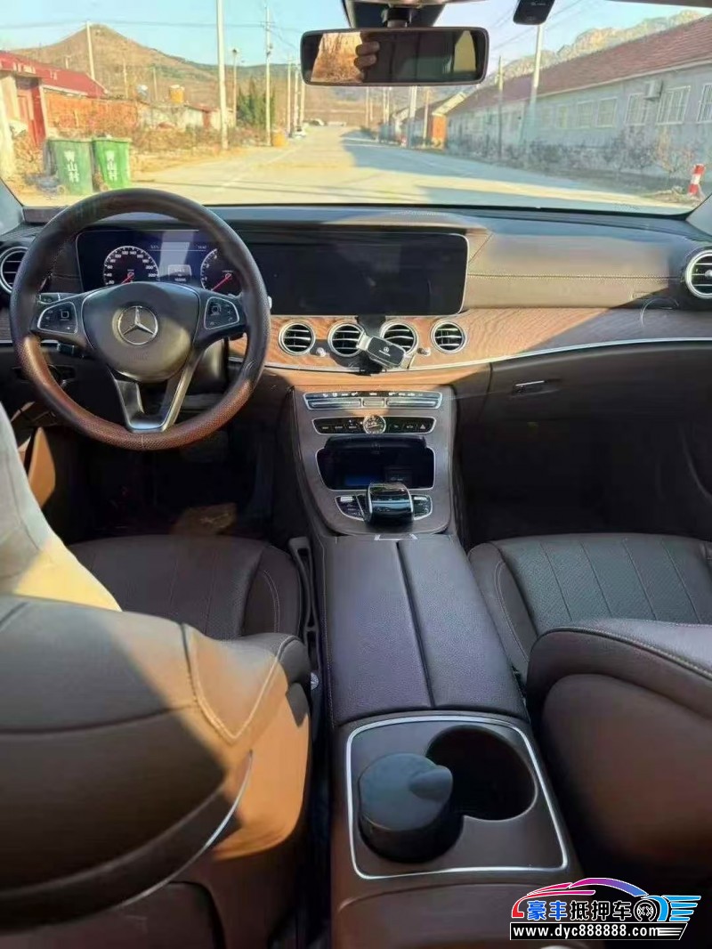 18年奔驰E轿车抵押车出售