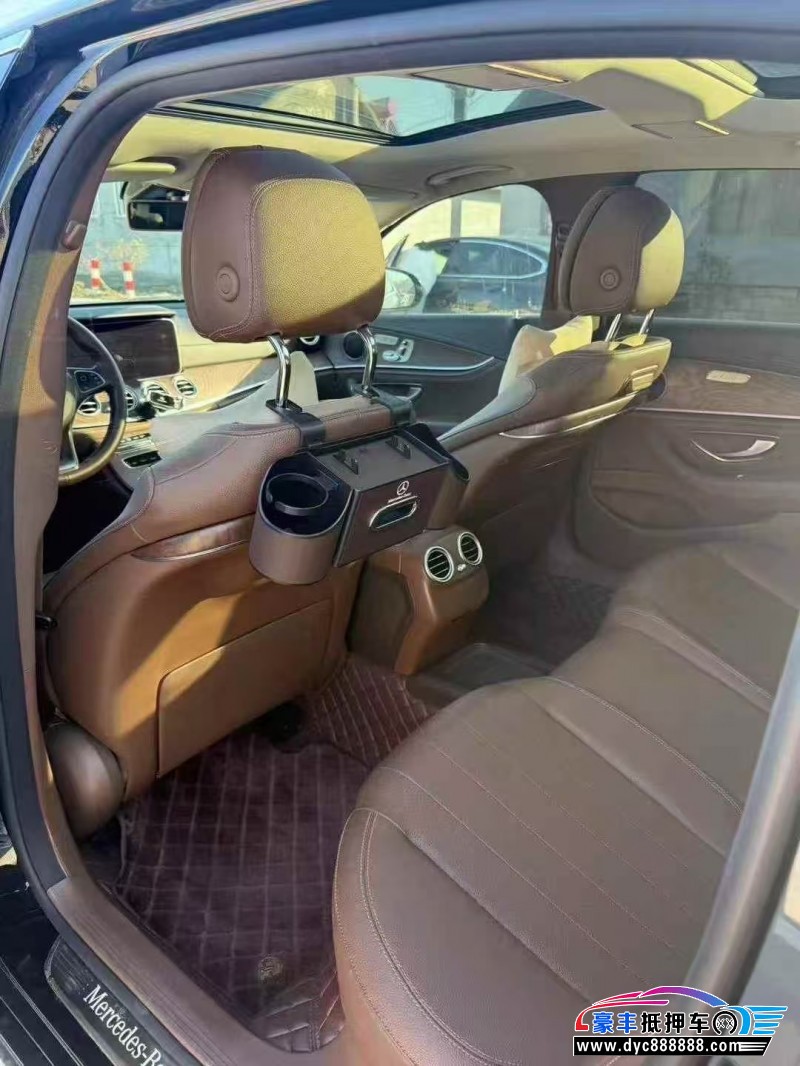 18年奔驰E轿车抵押车出售