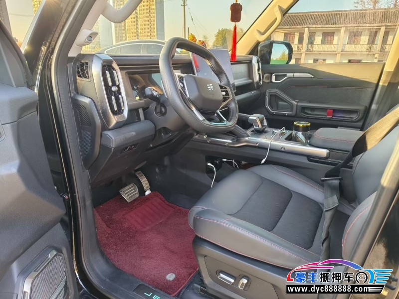 25年捷途旅行者轿车抵押车出售