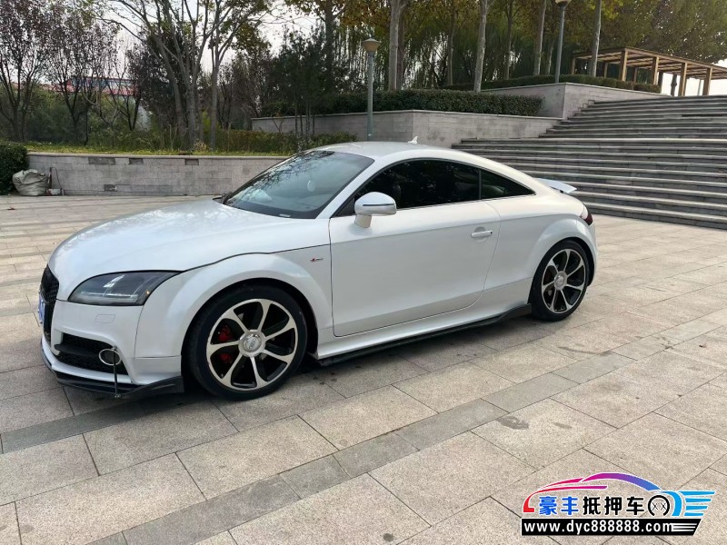 14年奥迪TT轿车抵押车出售