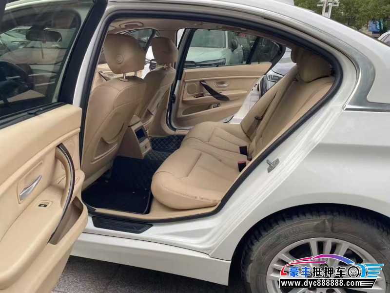 13年宝马3系轿车抵押车出售