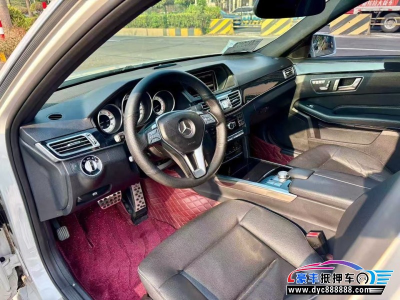 14年奔驰E轿车抵押车出售