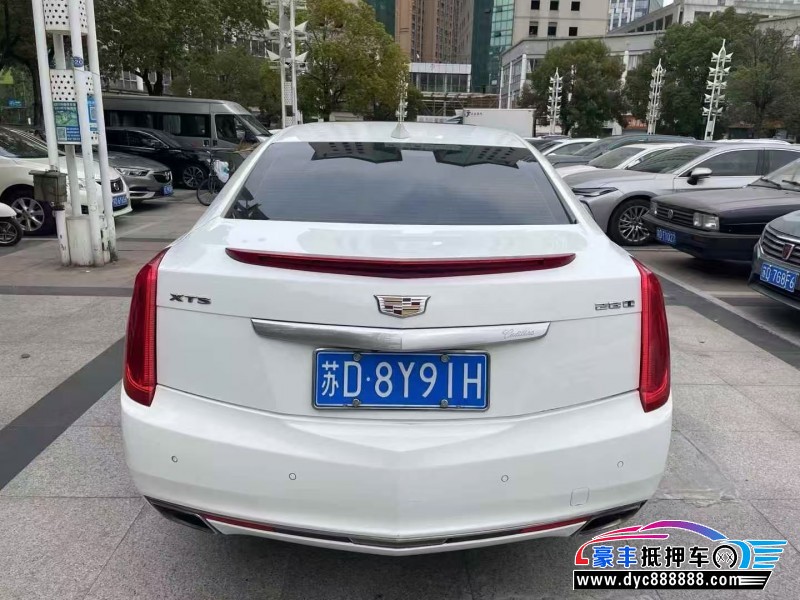 17年凯迪拉克XTS轿车抵押车出售