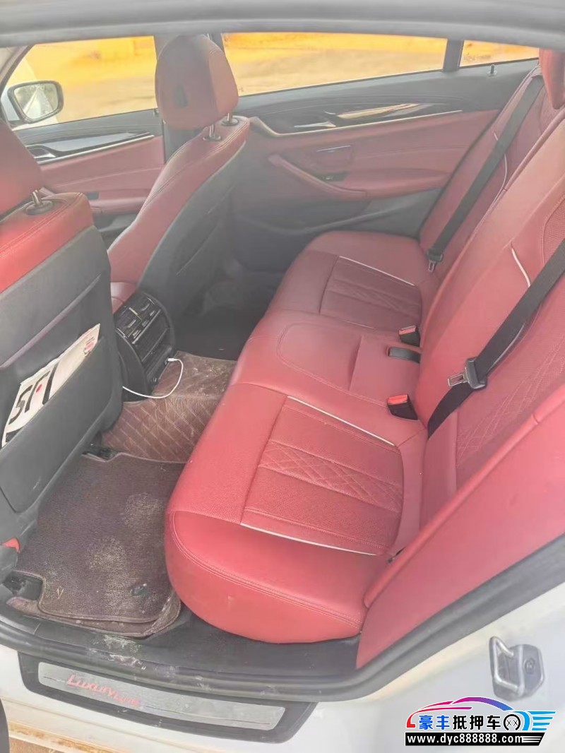 21年宝马5系轿车抵押车出售