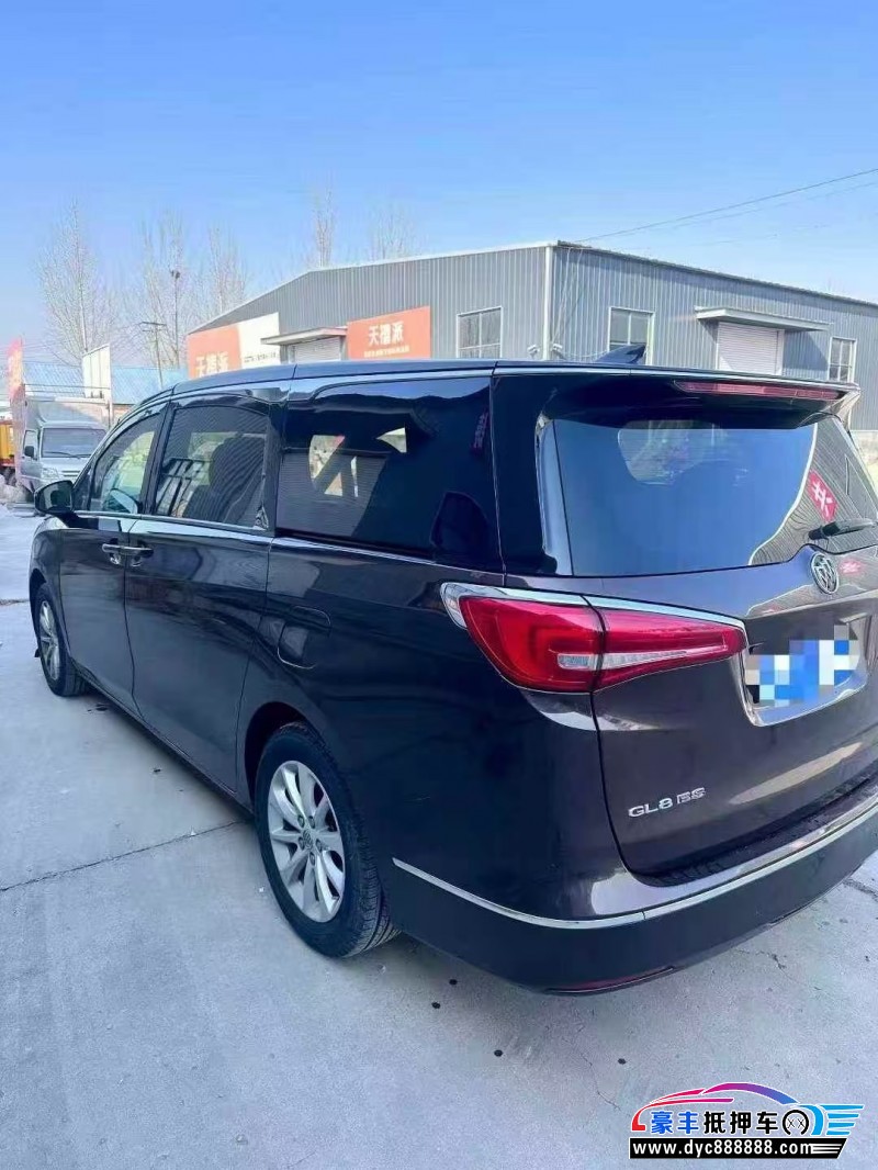 19年别克GL8轿车抵押车出售