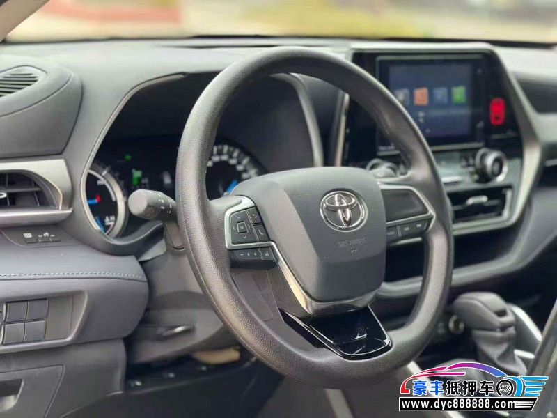 24年丰田汉兰达轿车抵押车出售