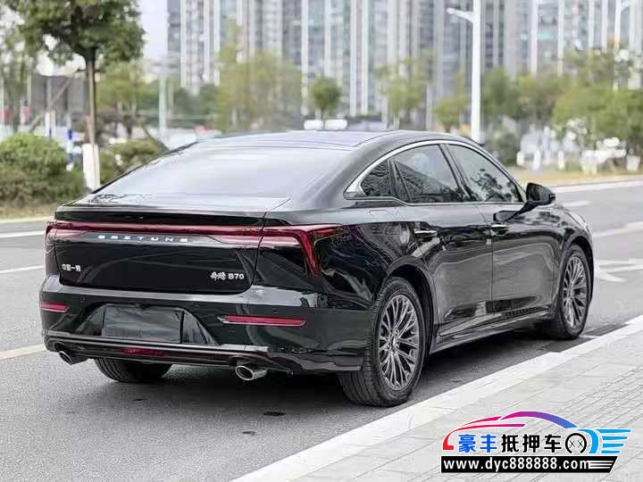 23年奔腾B70轿车抵押车出售