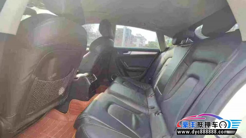 14年奥迪S5轿车抵押车出售