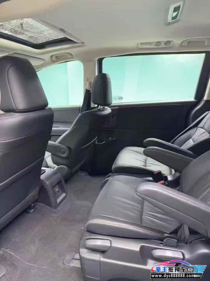 23年本田奥德赛轿车抵押车出售