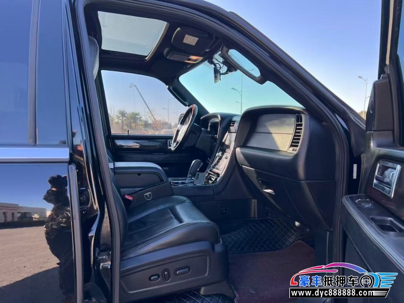 16年林肯领航员轿车抵押车出售