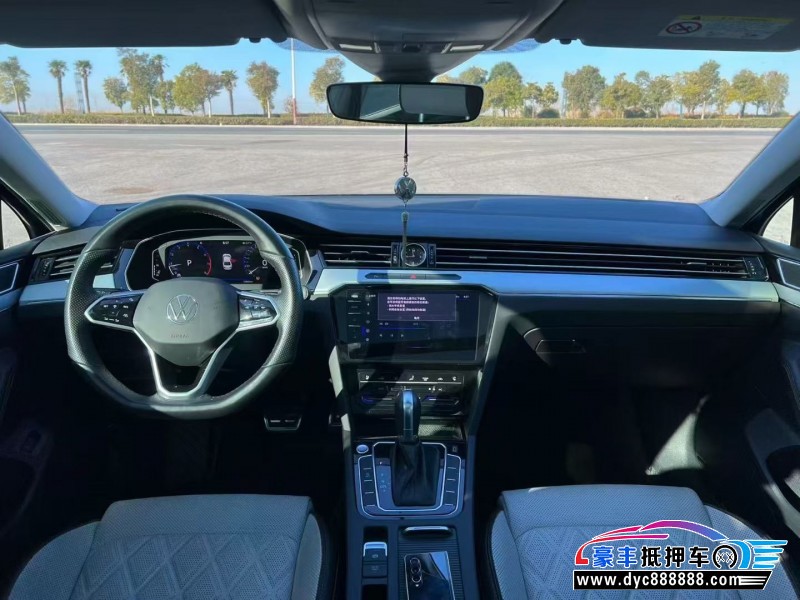 24年大众迈腾轿车抵押车出售