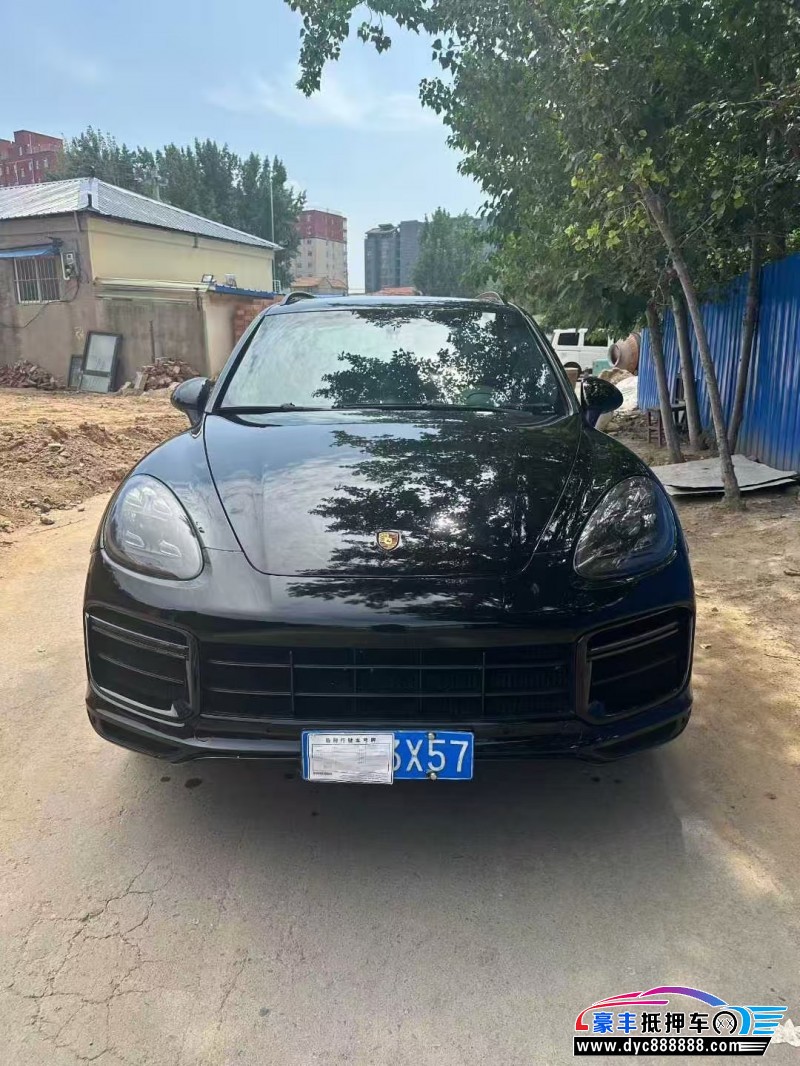 14年保时捷卡宴轿车抵押车出售