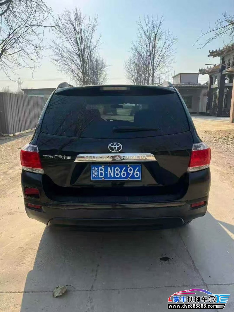 12年丰田汉兰达轿车抵押车出售