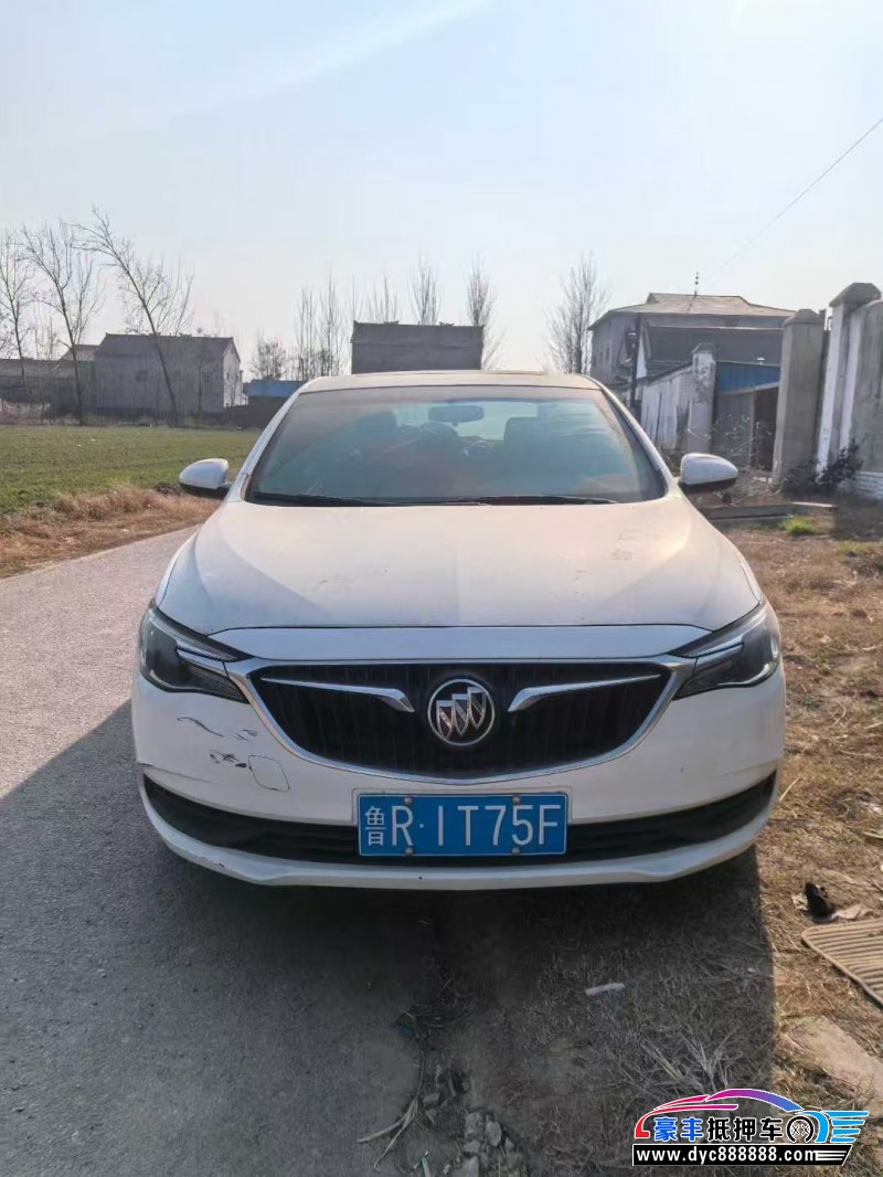 抵押车出售21年别克英朗轿车