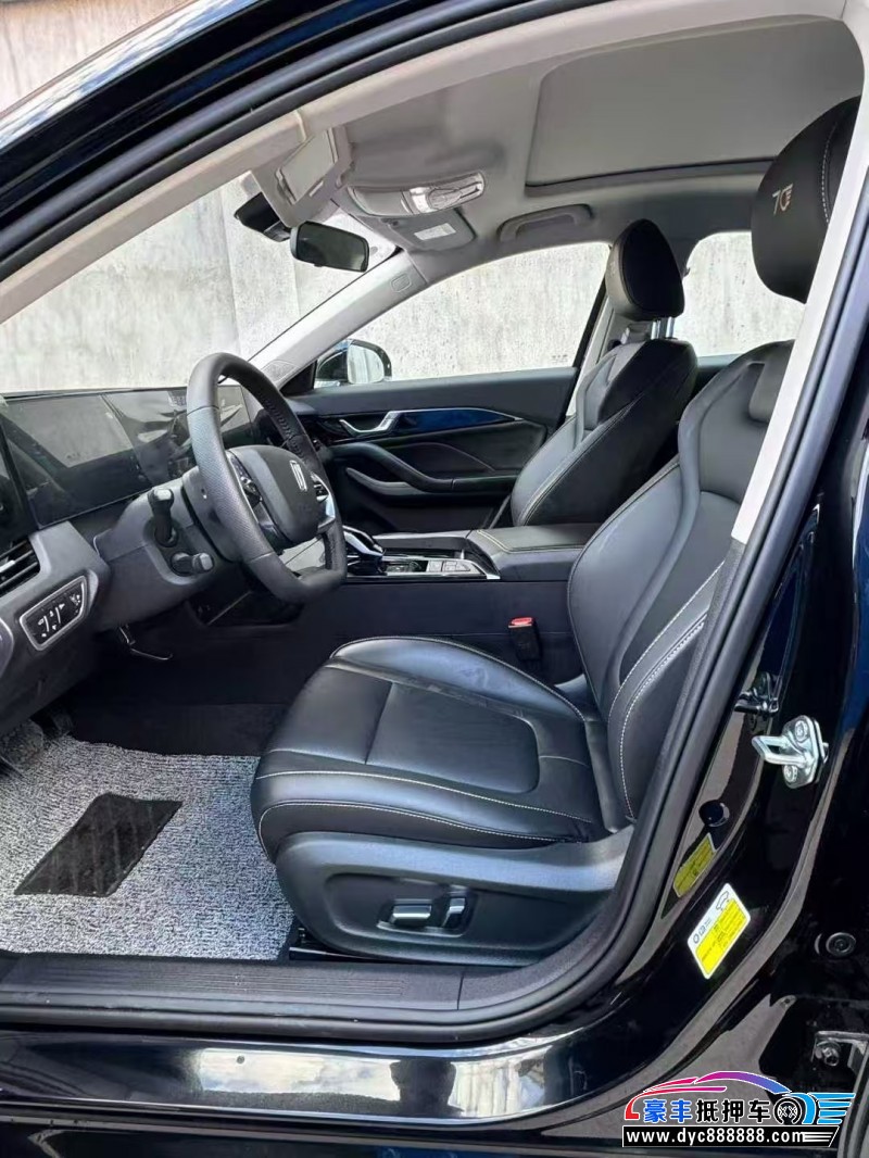 24年奔腾B70轿车抵押车出售