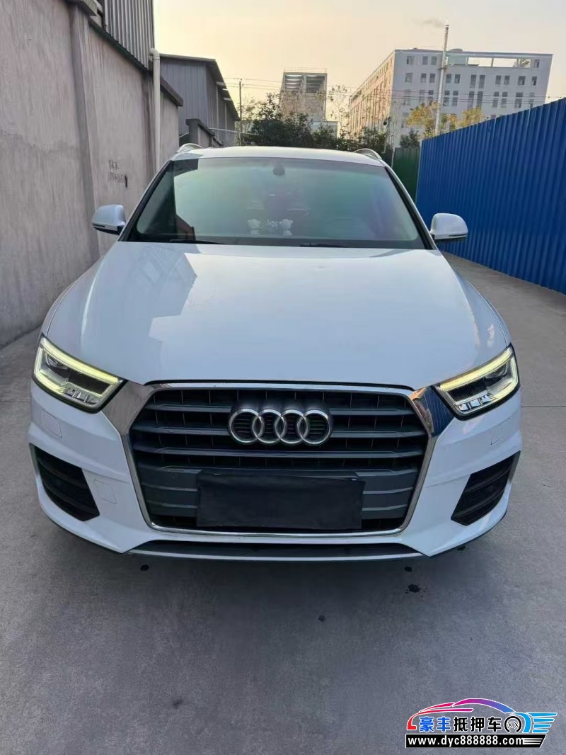 抵押车出售18年奥迪Q3轿车