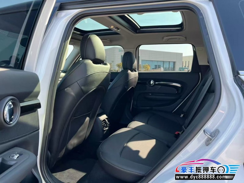 24年宝马MINI轿车抵押车出售