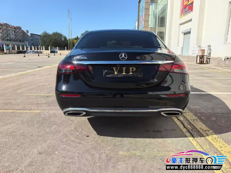 20年奔驰E轿车抵押车出售