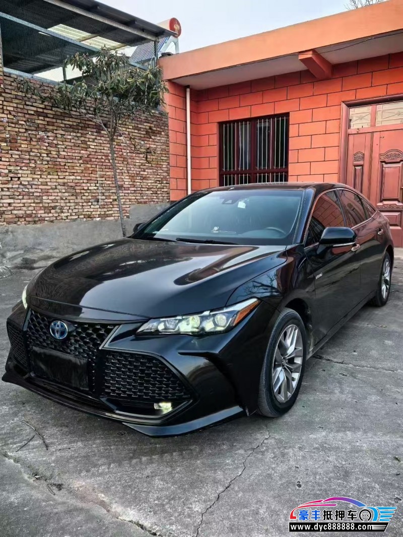 20年丰田亚洲龙轿车抵押车出售