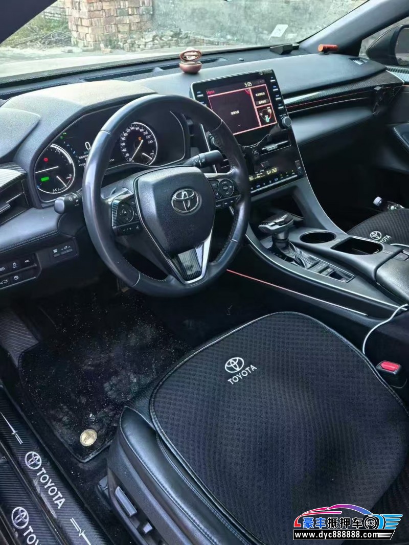 20年丰田亚洲龙轿车抵押车出售