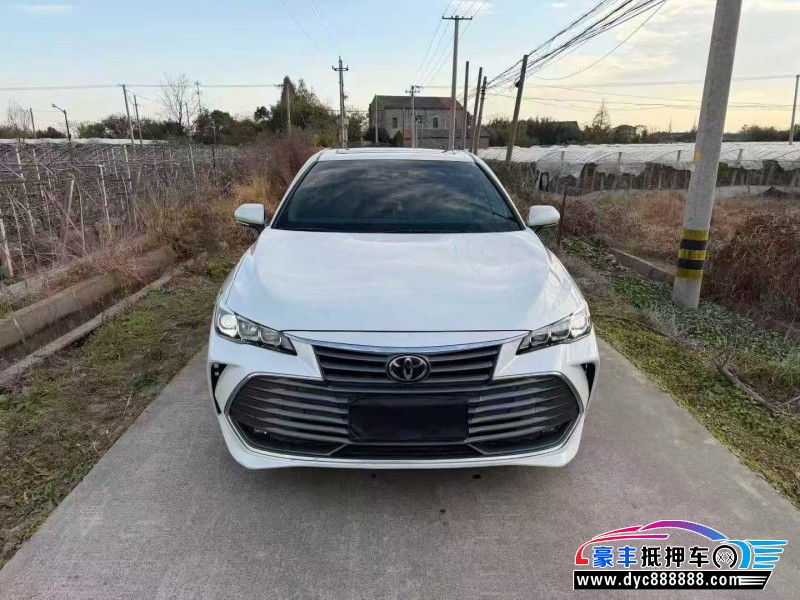 20年丰田亚洲龙轿车抵押车出售