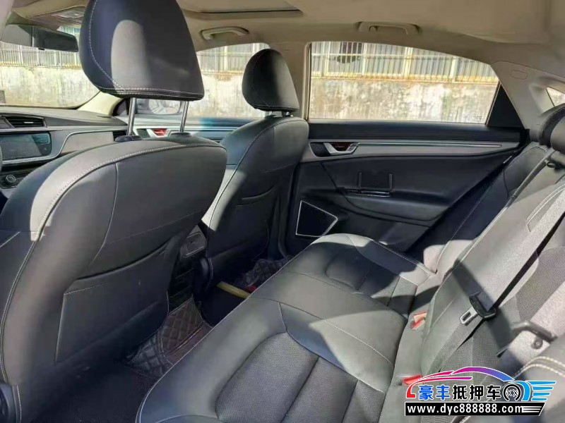 18年吉利帝豪轿车抵押车出售