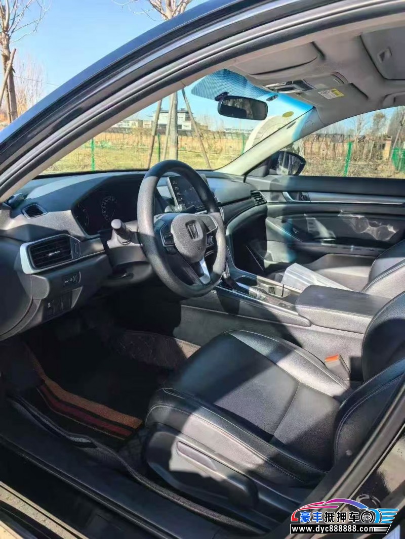 21年本田雅阁轿车抵押车出售