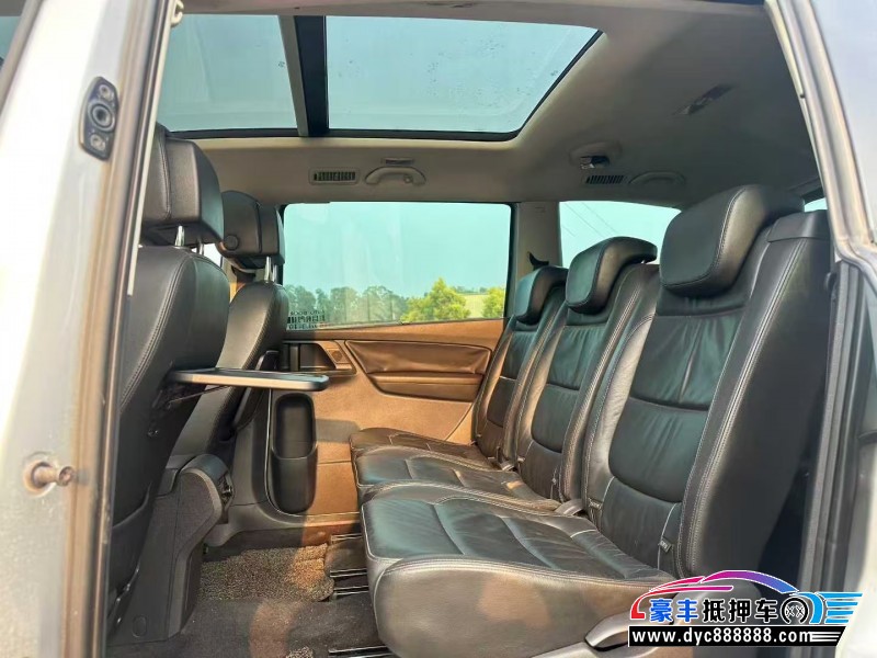 13年大众夏朗轿车抵押车出售