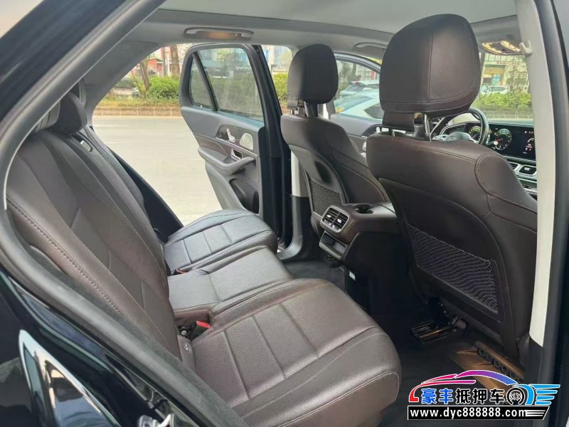 22年奔驰GLE轿车抵押车出售