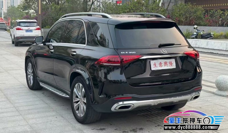 22年奔驰GLE轿车抵押车出售