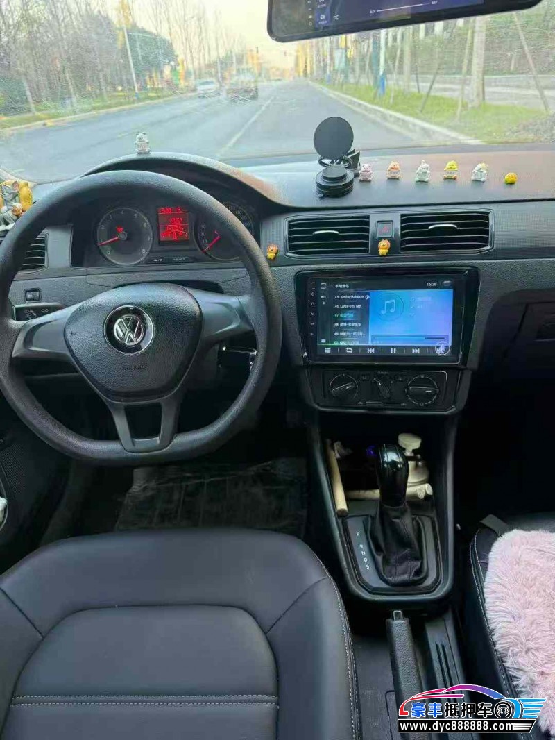 18年大众桑塔纳轿车抵押车出售