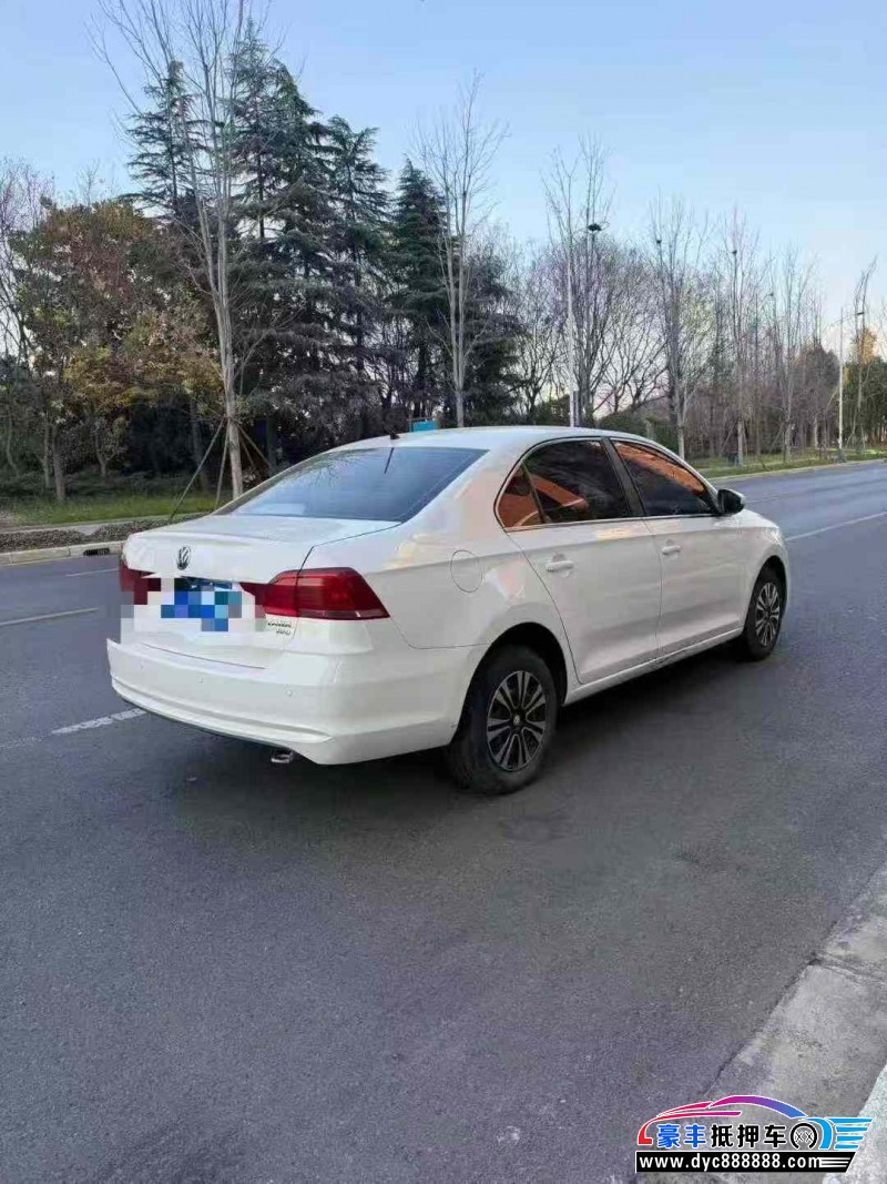 18年大众桑塔纳轿车抵押车出售