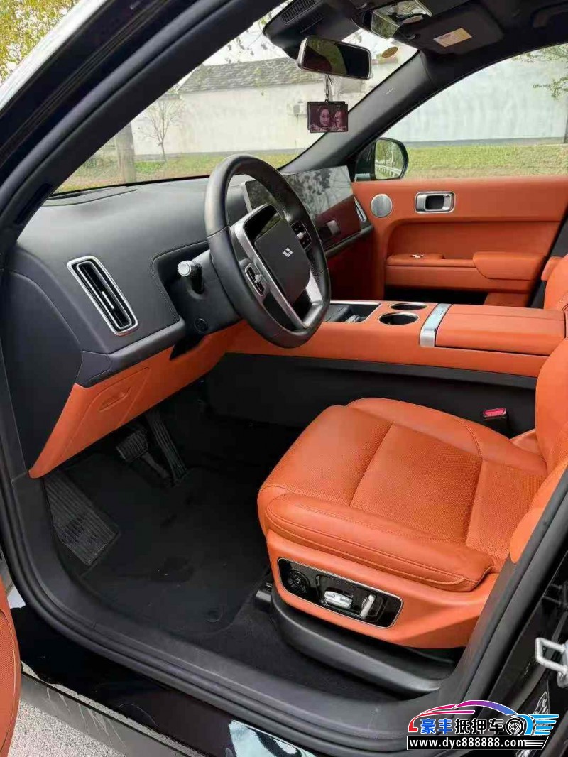 23年理想L7轿车抵押车出售