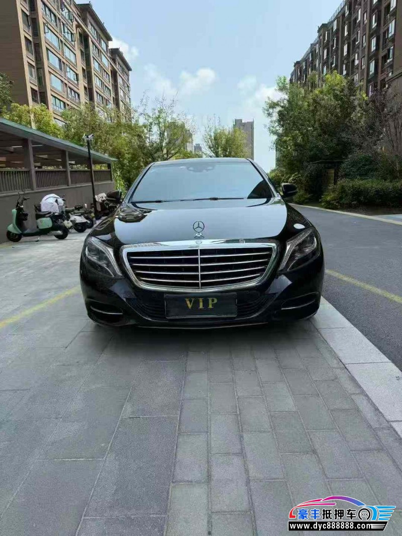 抵押车出售16年奔驰S轿车