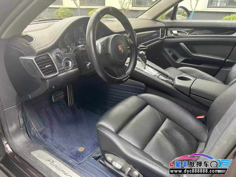 15年保时捷帕纳梅拉轿车抵押车出售