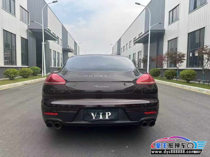 15年保时捷帕纳梅拉轿车抵押车出售