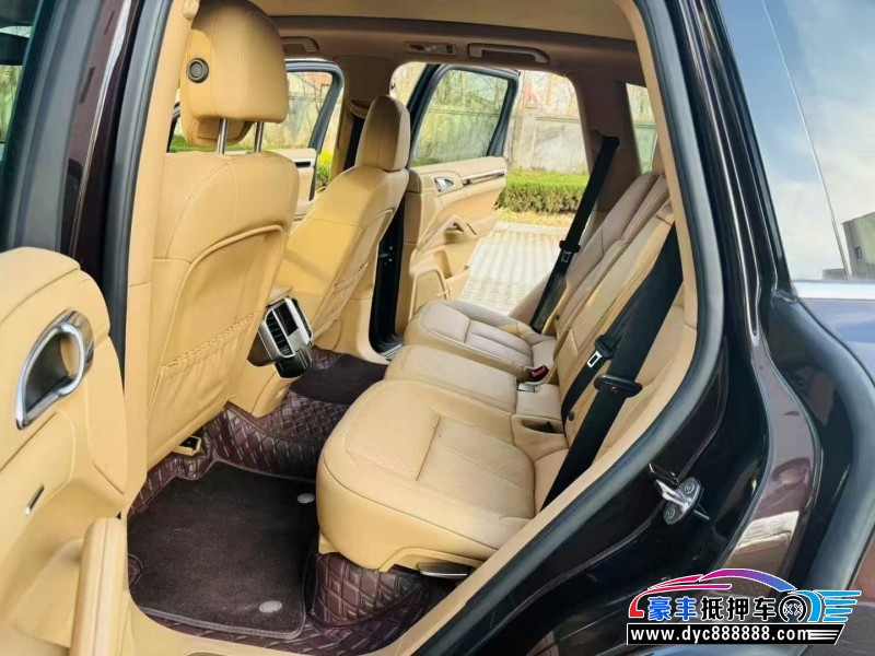 17年保时捷卡宴轿车抵押车出售