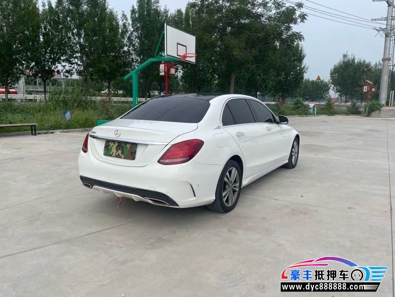 17年奔驰C轿车抵押车出售