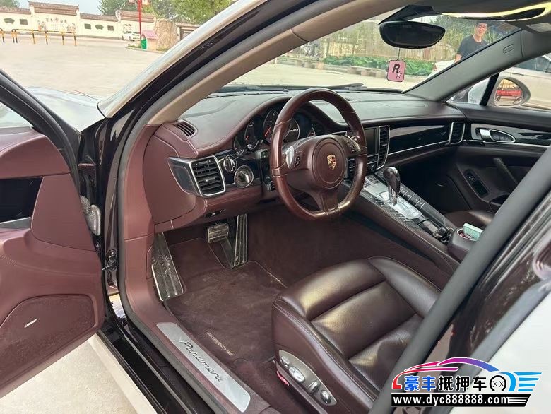 15年保时捷帕纳梅拉轿车抵押车出售