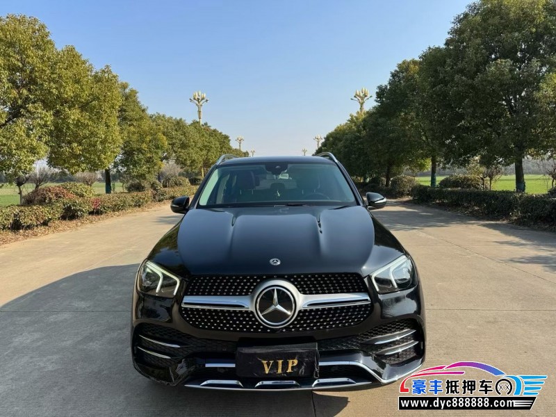 20年奔驰GLE轿车抵押车出售