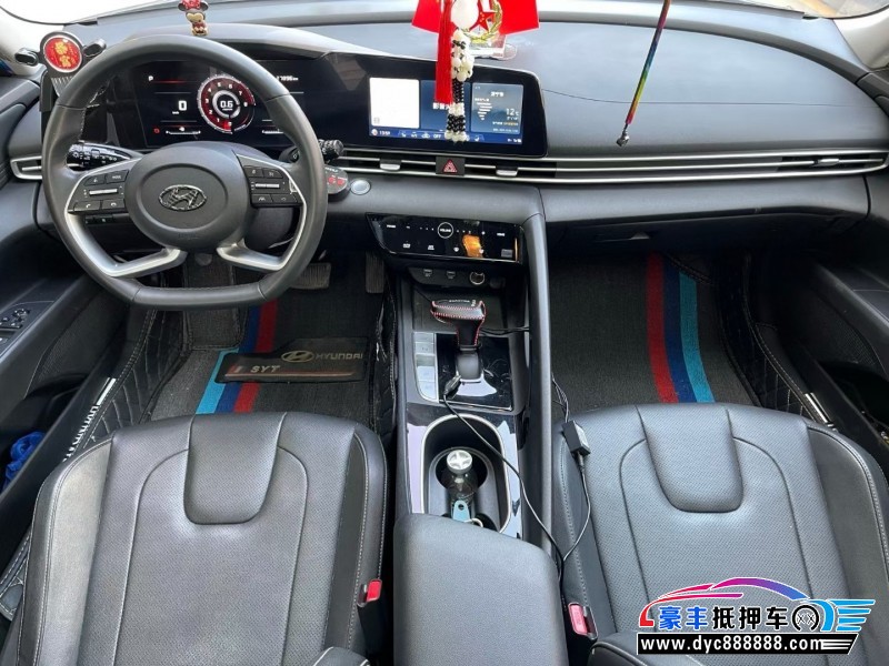 22年现代伊兰特轿车抵押车出售