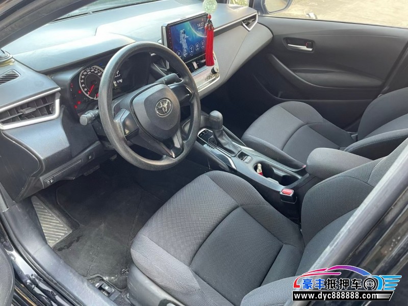 20年丰田雷凌轿车抵押车出售