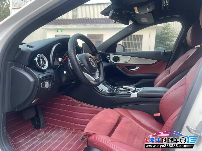 17年奔驰C轿车抵押车出售