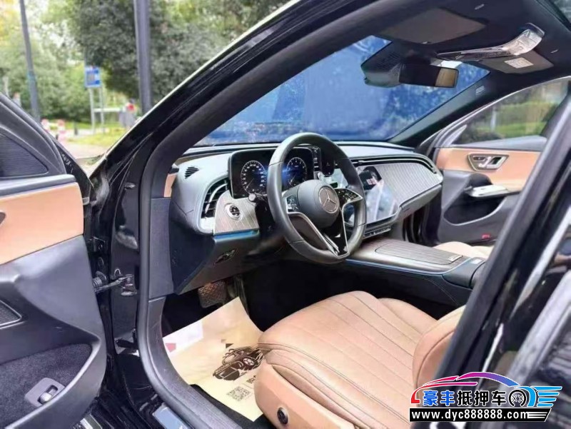 24年奔驰E轿车抵押车出售